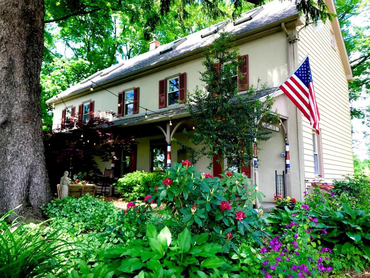 Galvanized America Inn & Art Gallery Doylestown Extérieur photo